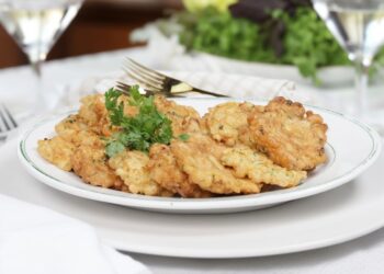 Pataniscas de bacalhau