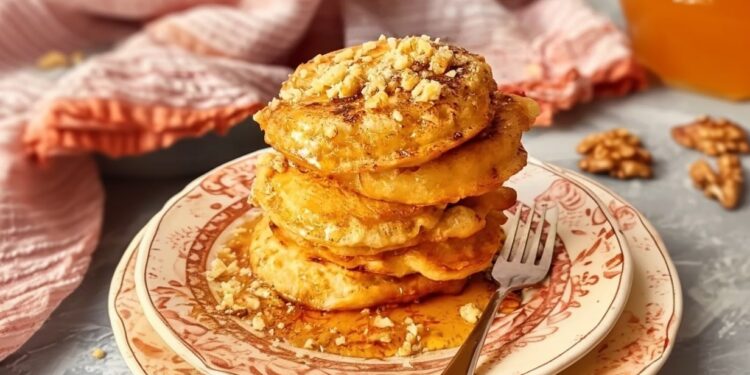 Tiganites with honey and walnuts