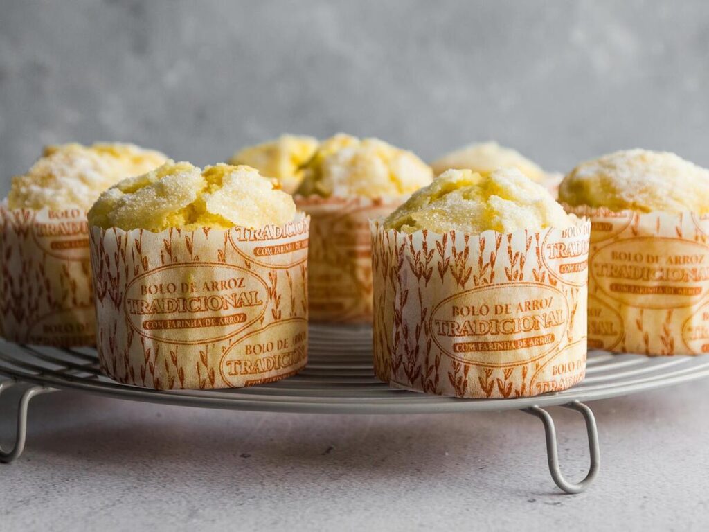 Bolos de arroz (Portuguese rice cakes) Maria's Cook Book