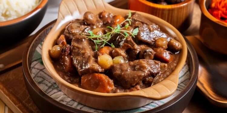 Portuguese pork picadinho