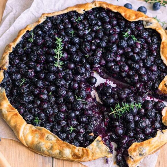 French blueberry pie