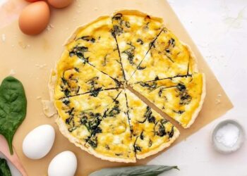 Tuna and spinach quiche