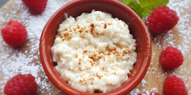 Rizogalo (Greek Rice Pudding)