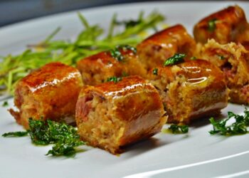 Alheira de Mirandela (Portuguese Sausage with Fried Egg)