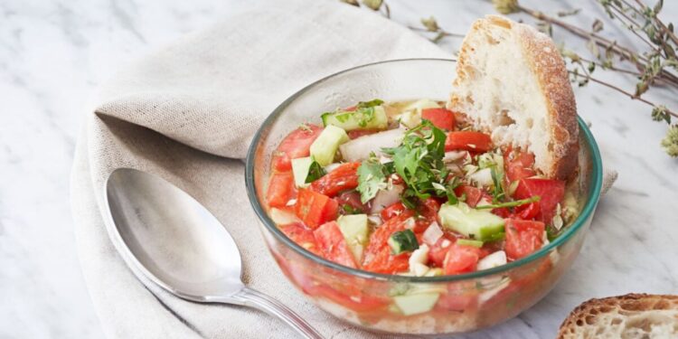 Gazpacho Alentejano (Alentejo Bread and Tomato Gazpacho)