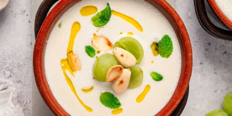 Ajo Blanco (Spanish Chilled Almond and Garlic Soup)