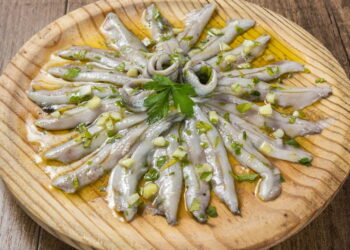 Boquerones en Vinagre (Spanish White Anchovies in Vinegar)