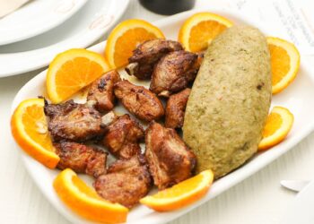 Migas Alentejanas (Portuguese Bread Migas with Pork)