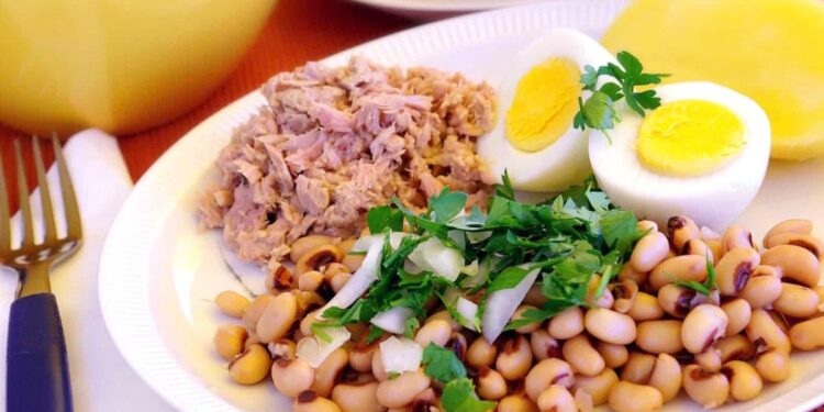 Salada de Feijão Frade (Portuguese Black-Eyed Pea Salad)