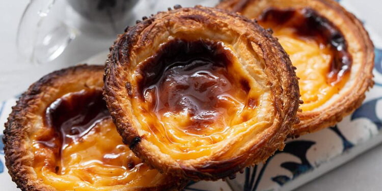 Pastéis de Nata (Portuguese Custard Tarts)