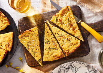 Socca (Nicoise Chickpea Flatbread)