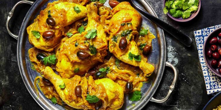 Moroccan Chicken Tagine with Preserved Lemon and Olives (Djej Mqualli)