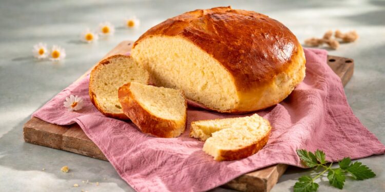 Massa Sovada (Azorean São Miguel Sweet Bread)