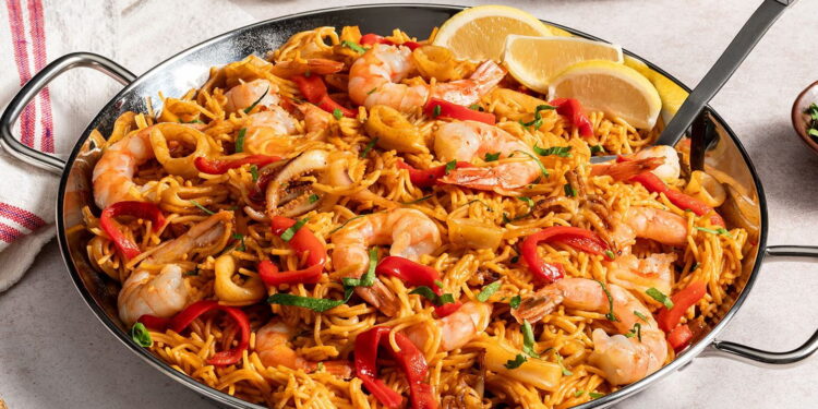 Fideuà (Valencian Seafood Noodle Paella)