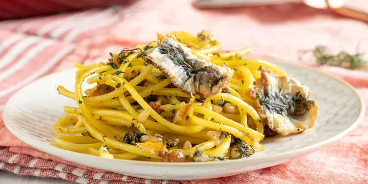 Pasta con le Sarde (Sicilian Sardine, Fennel and Pine Nut Pasta)
