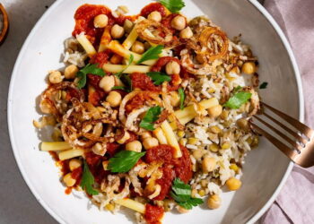 Koshari (Egyptian Lentils, Rice and Macaroni with Spiced Tomato Sauce)