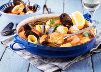 Zarzuela de Marisco (Catalan Mixed Seafood Stew)