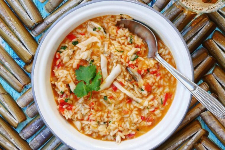 Arroz de Lingueirão (Portuguese Razor Clam Rice)