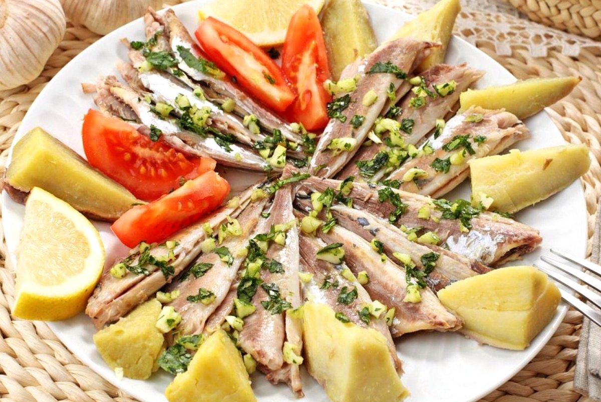 Carapaus Alimados (Algarve Marinated Horse Mackerel Salad)