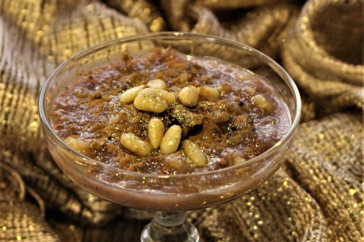 Mexidos do Minho (Portuguese Christmas Bread and Nut Pudding)
