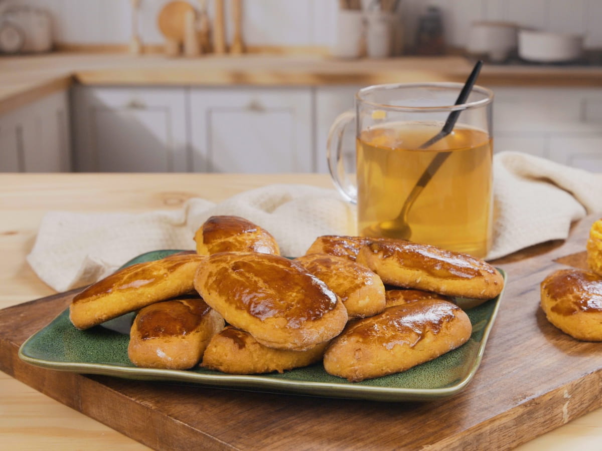 Broas Castelares (Portuguese Sweet Potato Christmas Cakes)