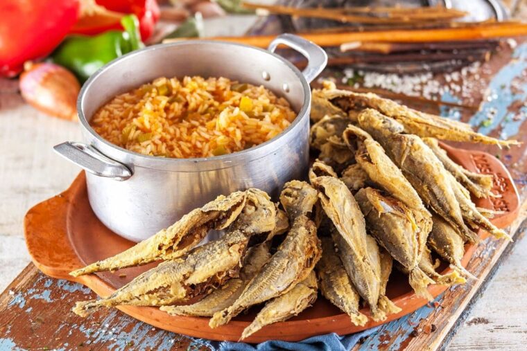 Jaquinzinhos Fritos (Portuguese Fried Baby Horse Mackerel)