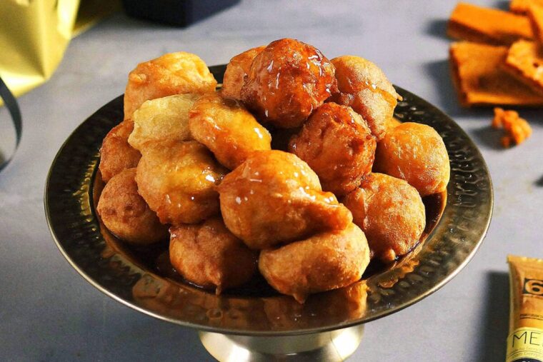 Sonhos (Portuguese Christmas Cinnamon-Sugar Fritters)